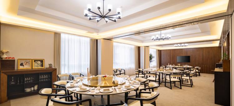 璞玉酒店(东港北站店)图片