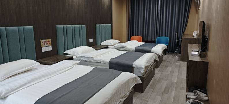 卓悦酒店(五家渠农六师一零二团医院店)图片