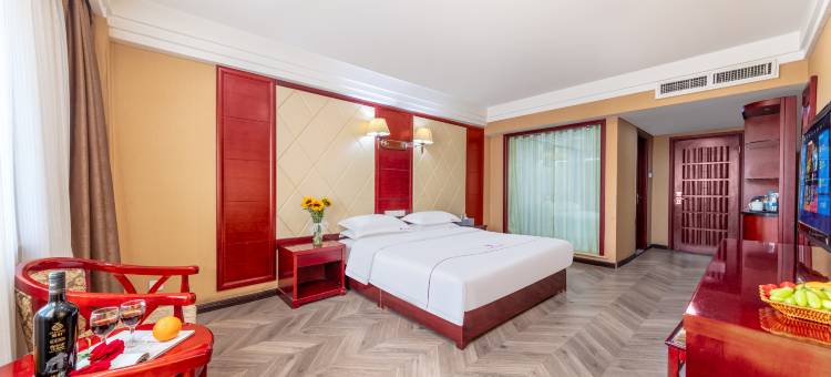 酒泉龙鼎商务宾馆(肃州区钟鼓楼店)图片