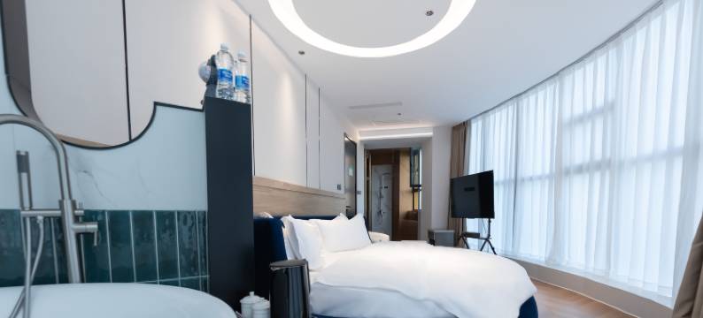 独山子区锦疆万郦酒店(独库公路博物馆店)图片