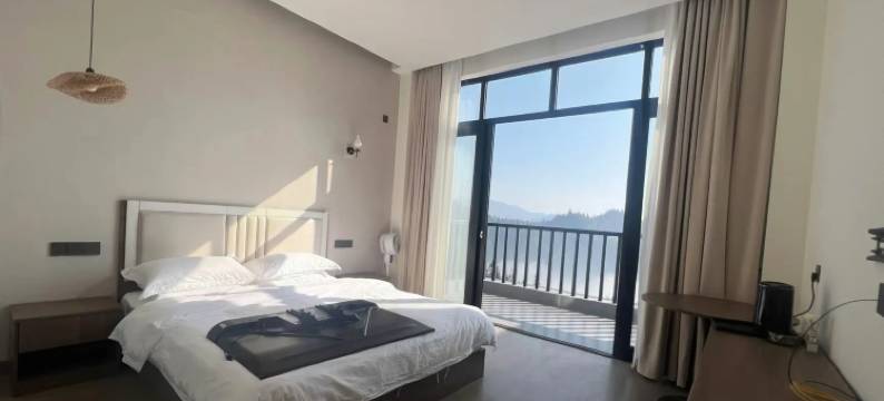 客中初夏民宿图片