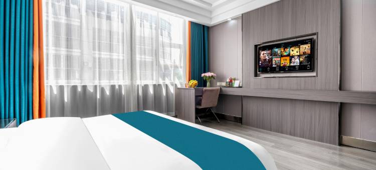 威尼斯时尚酒店(来宾北站政和步行街店)图片