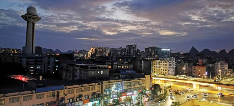 城市枫璟酒店(桂林高铁北站店)图片