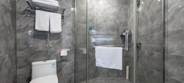 网鱼电竞酒店(南京弘阳广场泰山新村地铁站店)图片