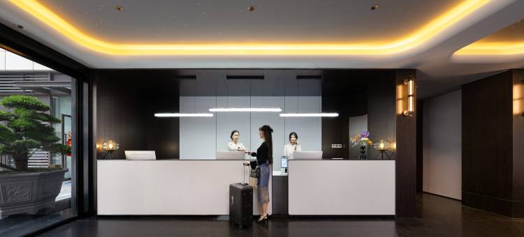 贵阳美奈酒店·MET NIGHT HOTEL(观山湖区店)图片