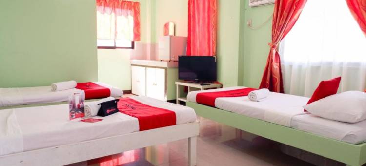 红多兹酒店-近玛丽巴格巴兰戈大厅(RedDoorz near Maribago Barangay Hall)图片