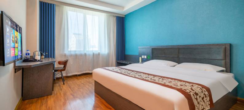 金海悦酒店(大连保税区轻轨车站店)图片