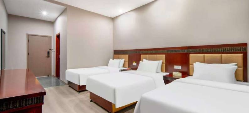 雲都商务酒店(华山北站店)图片