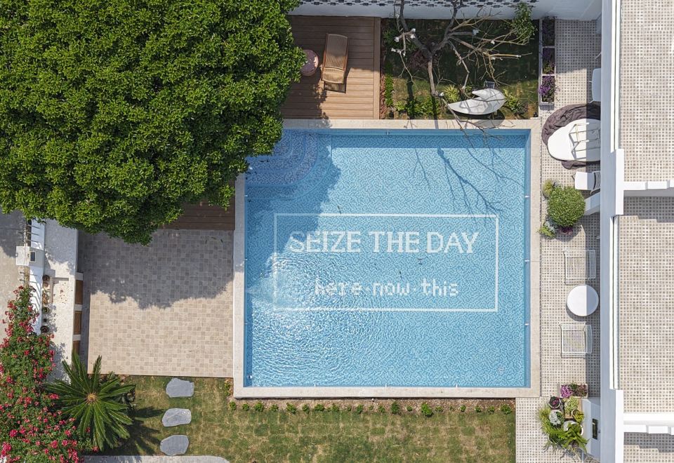 Shi Xia Homestay Hotel Overview