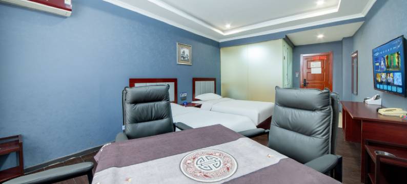 华彩酒店(财富中心秦隆步行街店)图片