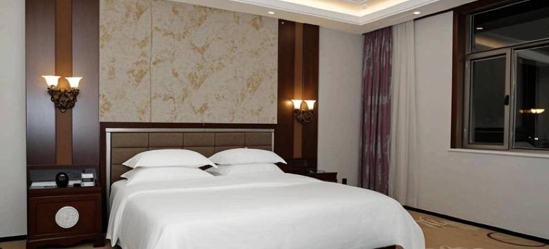 额敏亚欧酒店图片