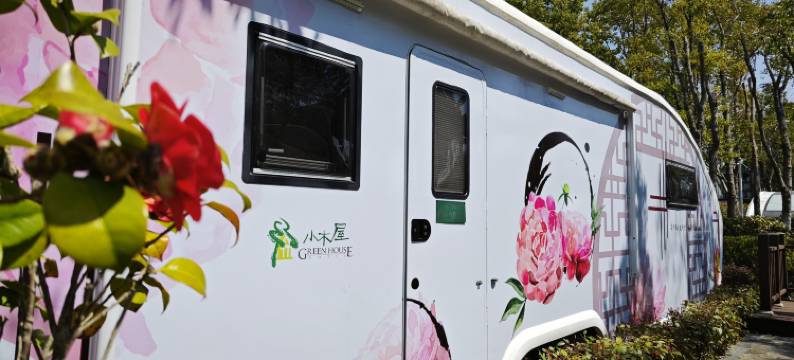 上海小木屋花园度假村图片