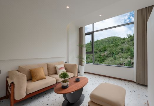 Huangguoshu Yunxu Homestay Hotel Overview