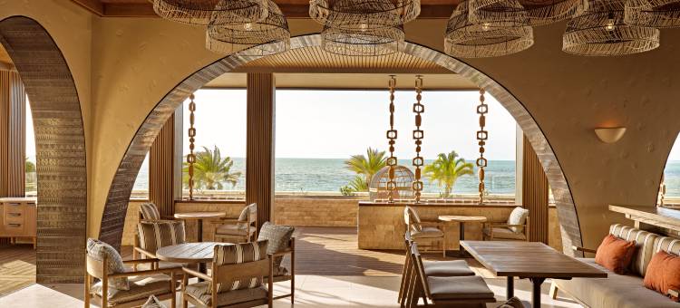 斐济楠迪湾皇冠假日度假村及水疗中心-IHG旗下酒店(Crowne Plaza Fiji Nadi Bay Resort & Spa)图片