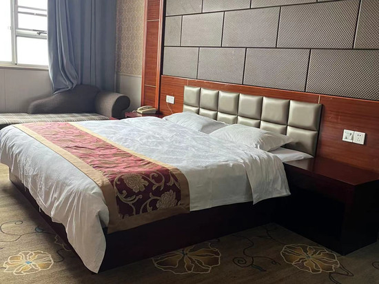 都蔡大酒店(都昌站店)