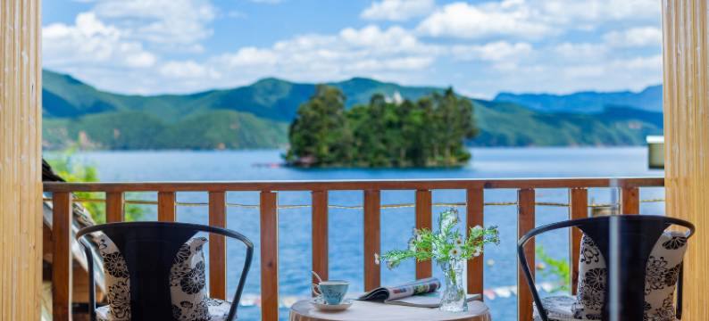 湖岸听风塘民宿图片