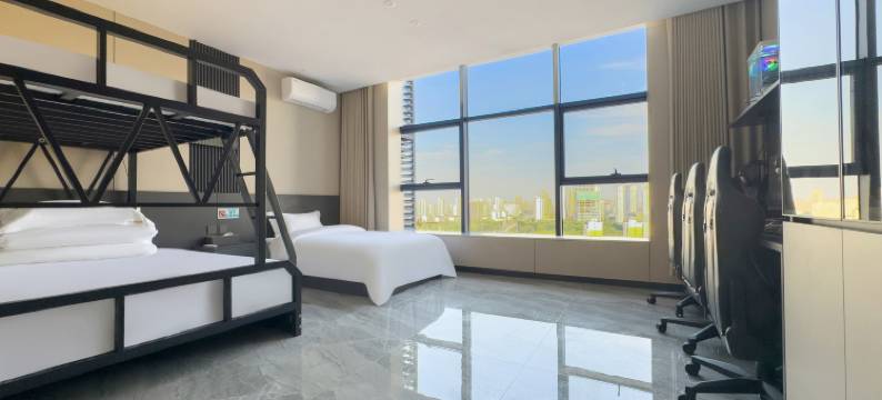 尖峰·悦电竞酒店(邯郸智汇谷天鸿广场店)图片