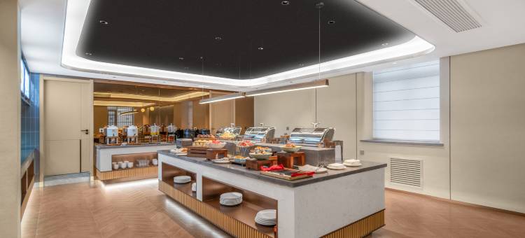 平凉崇信县龙泉寺兰欧尚品酒店图片