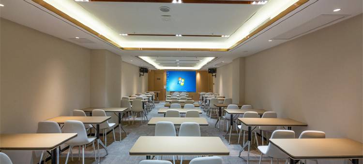 白玉兰酒店(石家庄学苑路木兮里购物公园店)图片