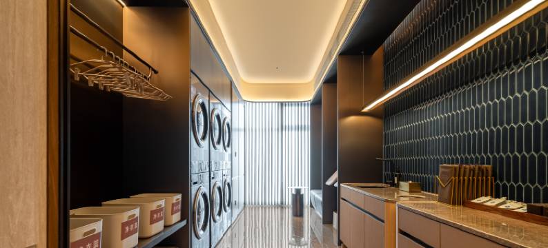 武汉东湖岳家嘴地铁站桔子水晶酒店图片