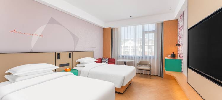 柏曼酒店(葫芦岛飞天广场店)图片