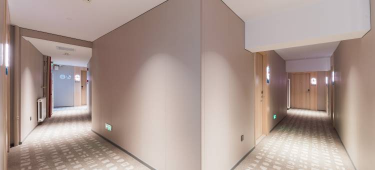 云上四季酒店(天津火车站滨江道店)图片