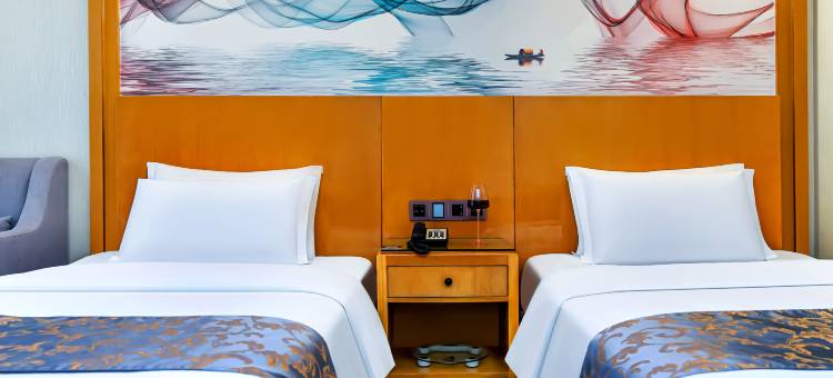 如家UP华驿精选酒店(成都五粮液体育中心店)图片