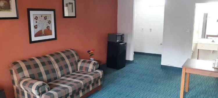 OYO彭萨科拉I-10 & 29号高速公路酒店(OYO Hotel Pensacola I-10 & Hwy 29)图片