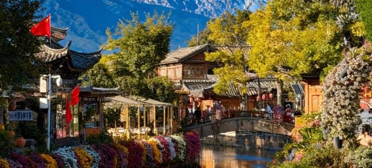 丽•江｜日照金山 JadeDragonMountain  天瑞华花园酒店(古城区店)图片