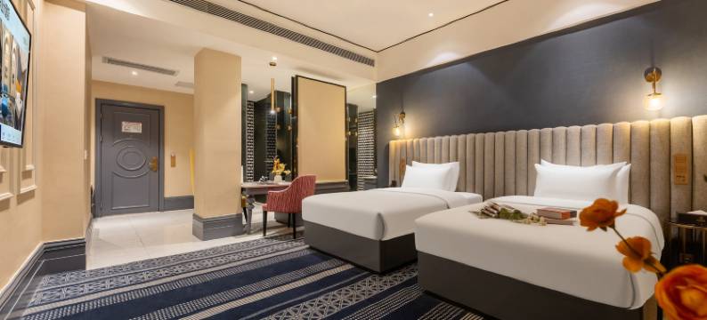 东亚大酒店(广州北京路步行街海珠广场地铁站店)图片