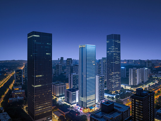 布庐酒店(南昌艾溪湖东地铁站店)