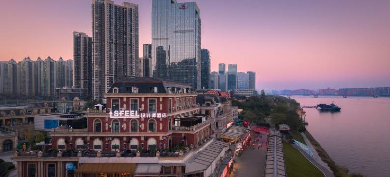 SFEEL设计师酒店(长沙滨江新城渔人码头店)图片