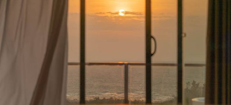 栖云·设计师日出海景民宿(五彩滩店)图片