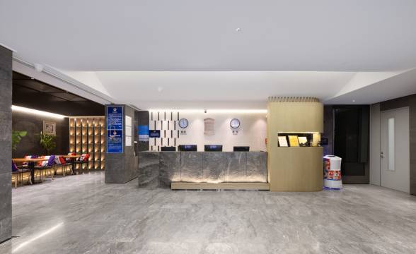 艺龙安云酒店(北京鸟巢奥体中心地铁站店)预订价格,联系电话位置地址【携程酒店】