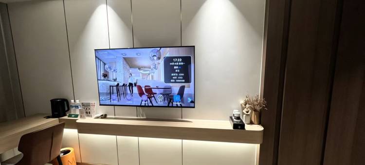 曼枫四季酒店(梧州职业学院店)图片