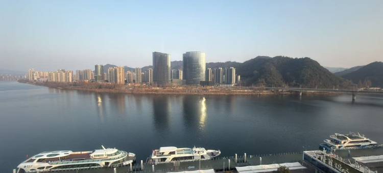 湖边小住民宿图片