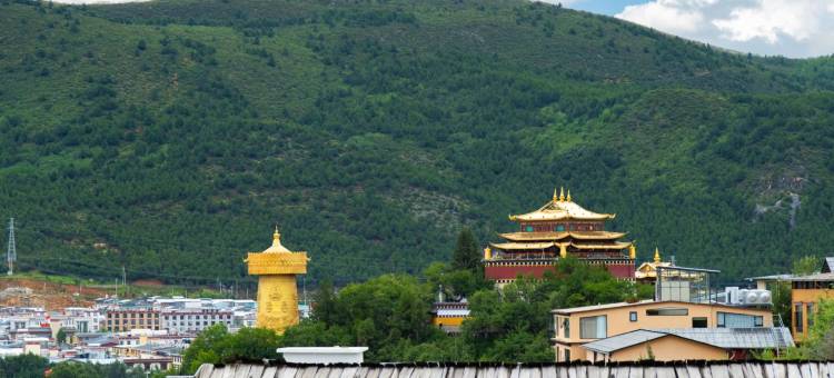 香格里拉观辰民宿(独克宗古城大佛寺转经筒店)图片