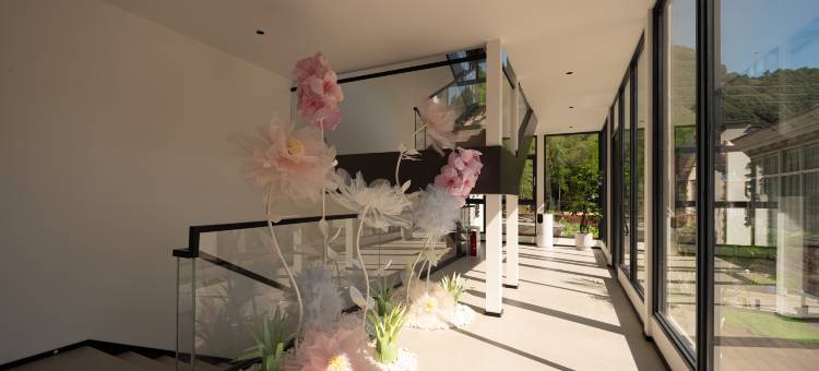 花筑·晚茶与夏·竹景溯溪度假民宿图片