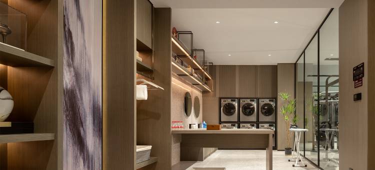 长沙延年世纪酒店(国防科技大学四方坪双拥地铁站店)图片