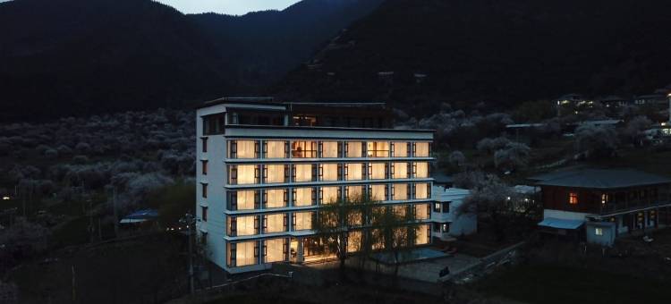 平措康桑雪里桃花度假庄园(索松南迦巴瓦店)图片