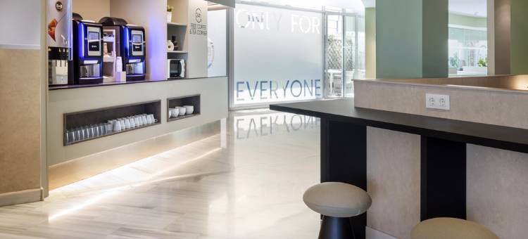 马德里皮纳尔德拉斯罗萨斯民宿酒店(B&B HOTEL Madrid Pinar de Las Rozas)图片