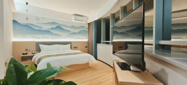 汉宸酒店(中国地质大学店)图片