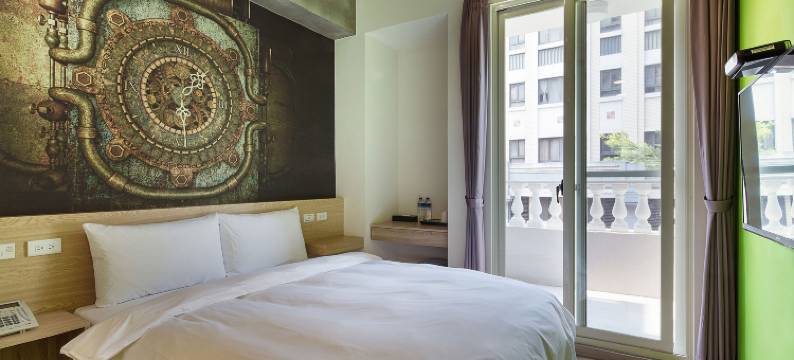 雀客快捷台中一中图片