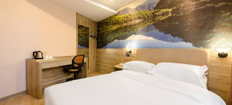 柏纳酒店(西安理工大学曲江校区地铁站店)图片