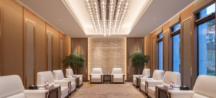 东阳天澜雷迪森广场酒店(迎宾大道店)图片