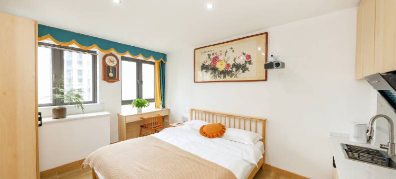 重庆泳尚民宿(邱家湾地铁站店)图片