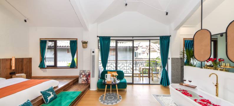 隐居院子·Rests villa 合院别墅(楚雄彝人古镇景区店)图片