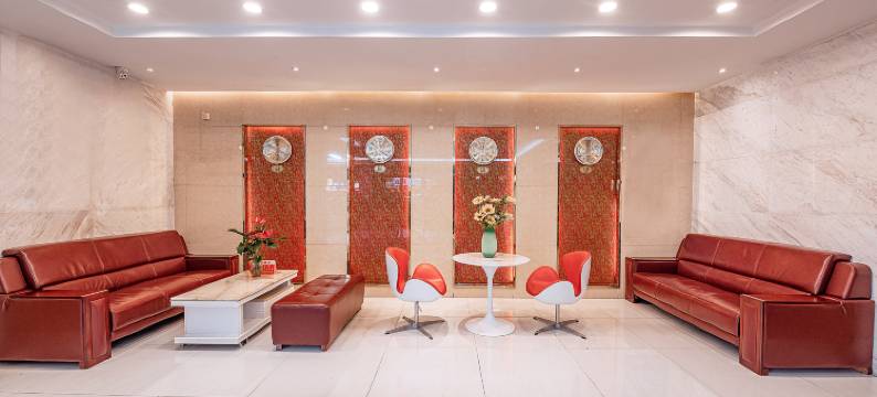 红灯笼商务酒店(南宁大沙田地铁站店)图片