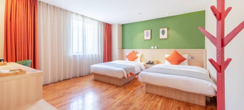 伊菲酒店(西安钟鼓楼回民街店)图片