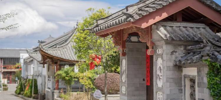 雾白·礼居图片